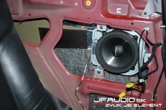 Alfa-Romeo-GT-audio (13 of 14)