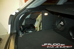 Audi-A4-B8-Avant-Audio (17 of 18)