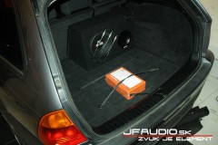 BMW-E46-touring-audio (2 of 4)