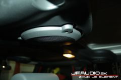 Jeep-wrangler-audio-0006
